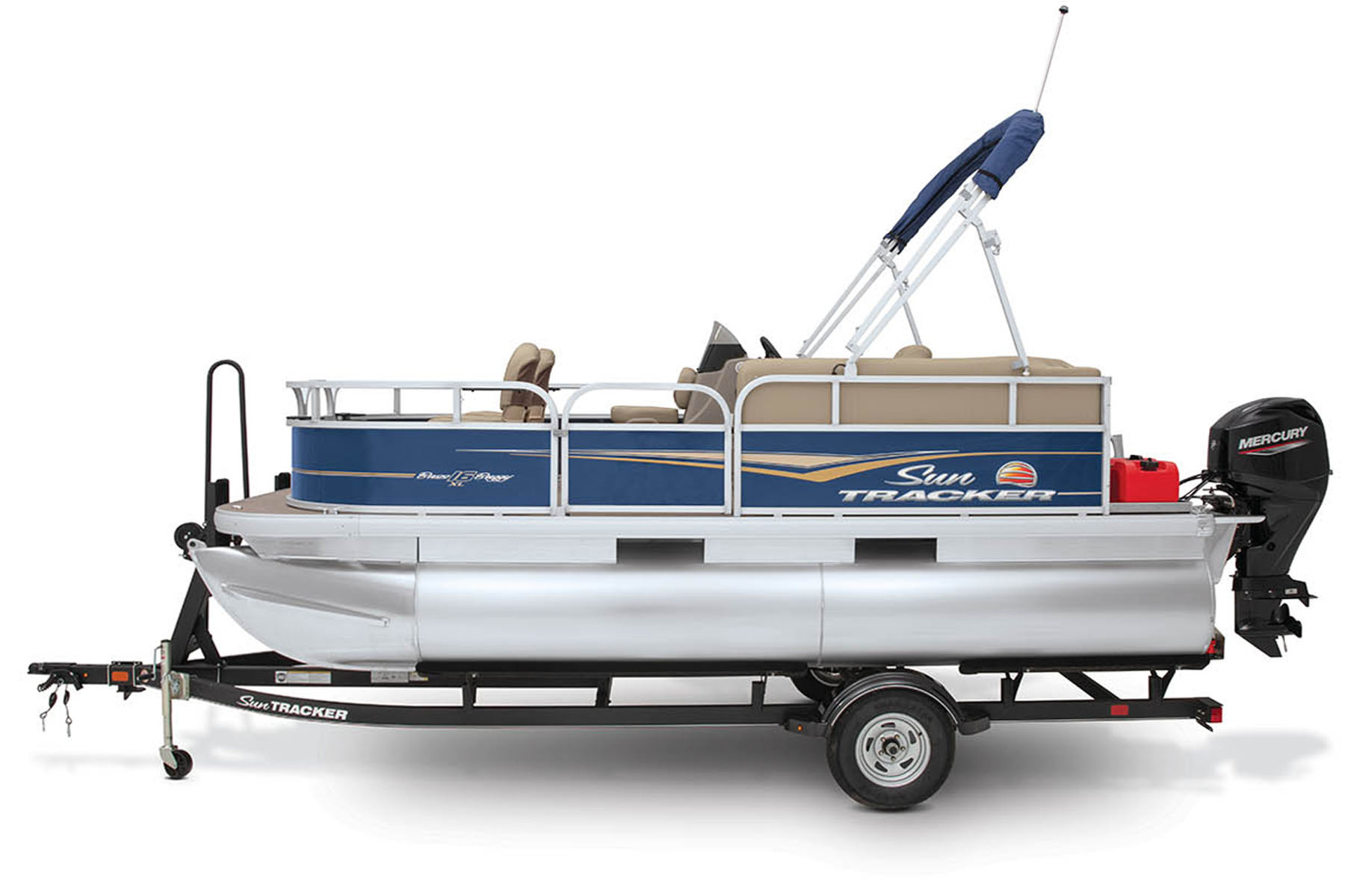 SUN TRACKER Fishing Pontoon Boat. sun tracker pontoon boat accessories. 