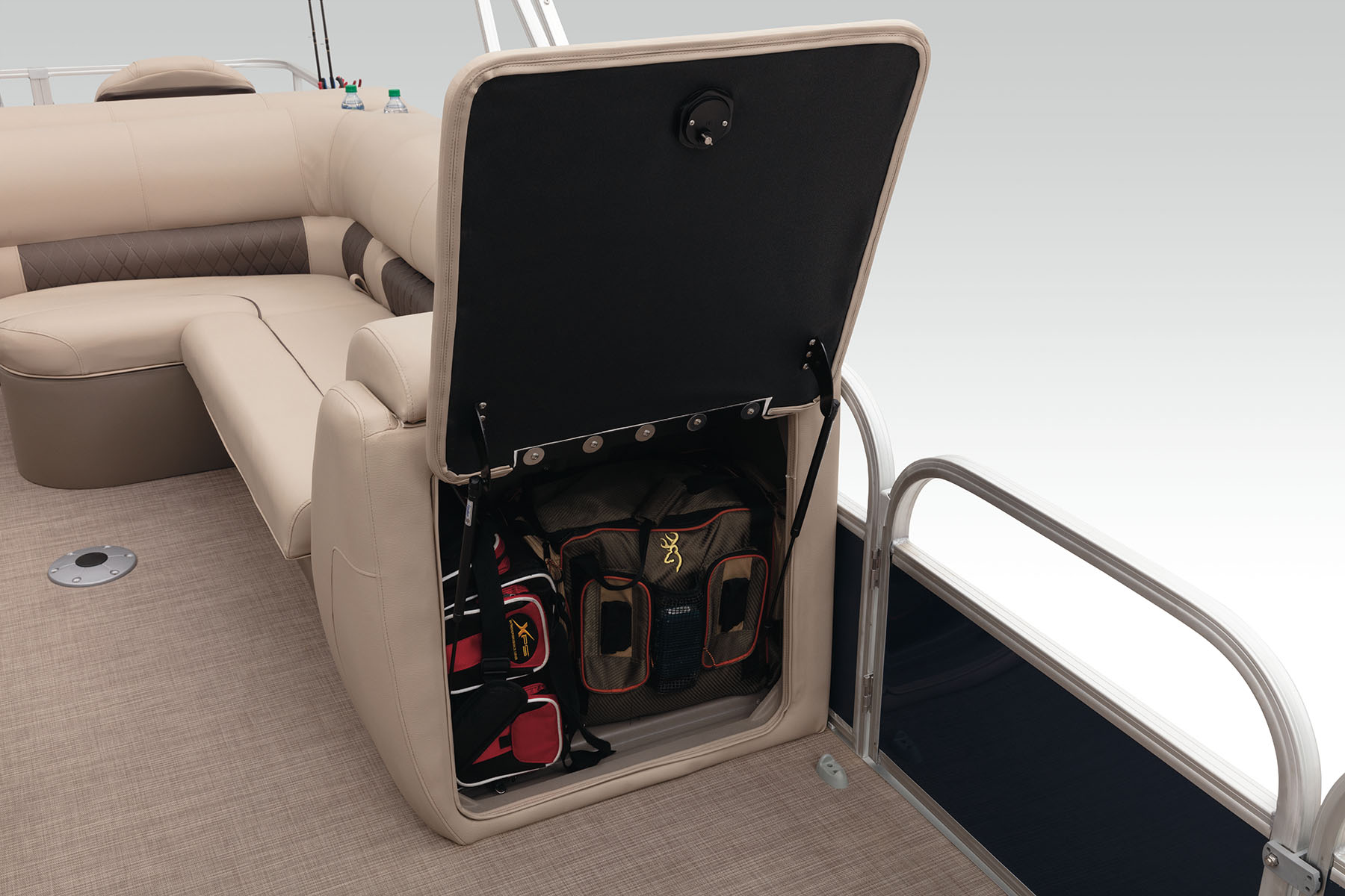 FISHIN' BARGE 22 DLX SUN TRACKER Fishing Pontoon Boat