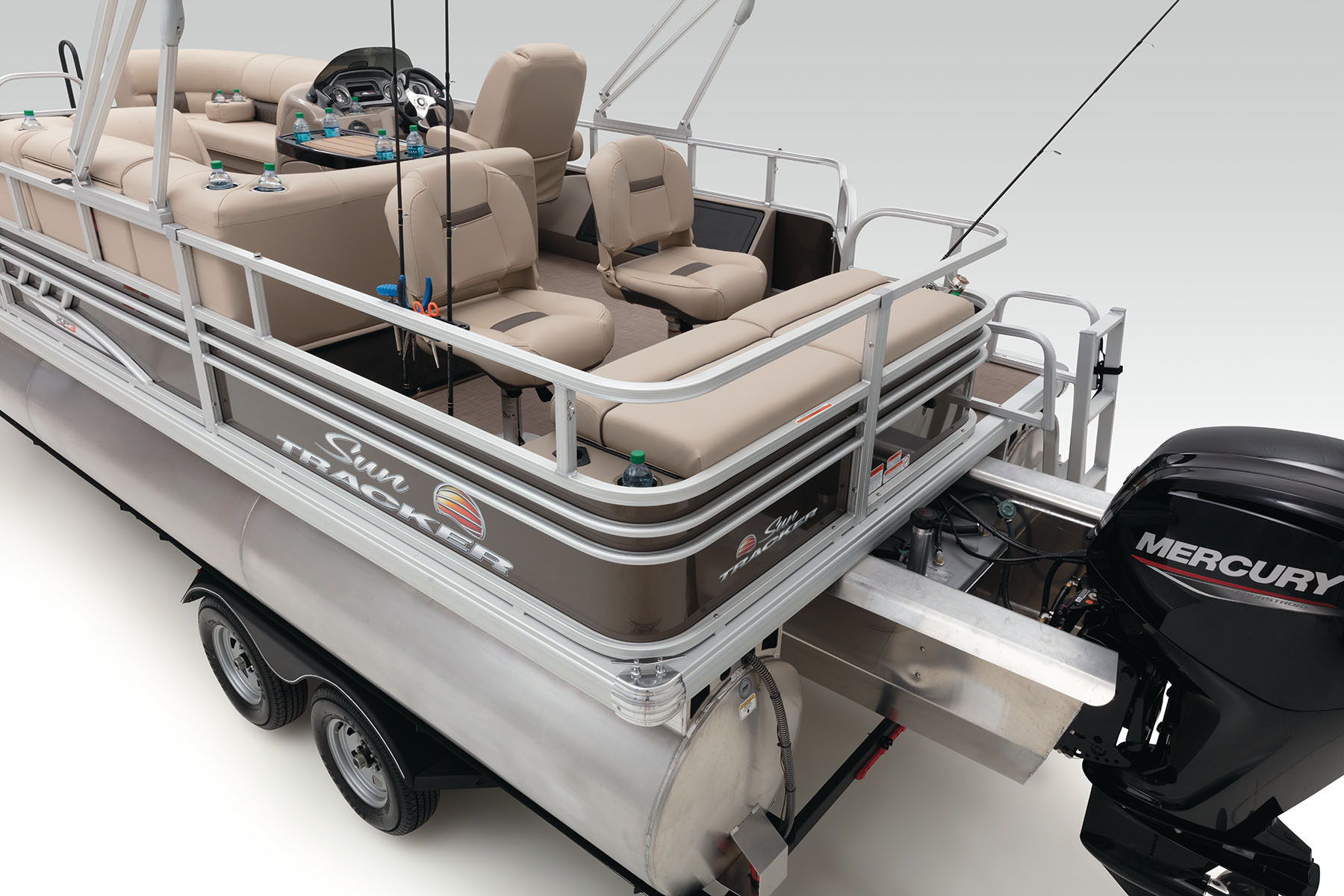 SPORTFISH 22 XP3 SUN TRACKER Fishing Pontoon Boat