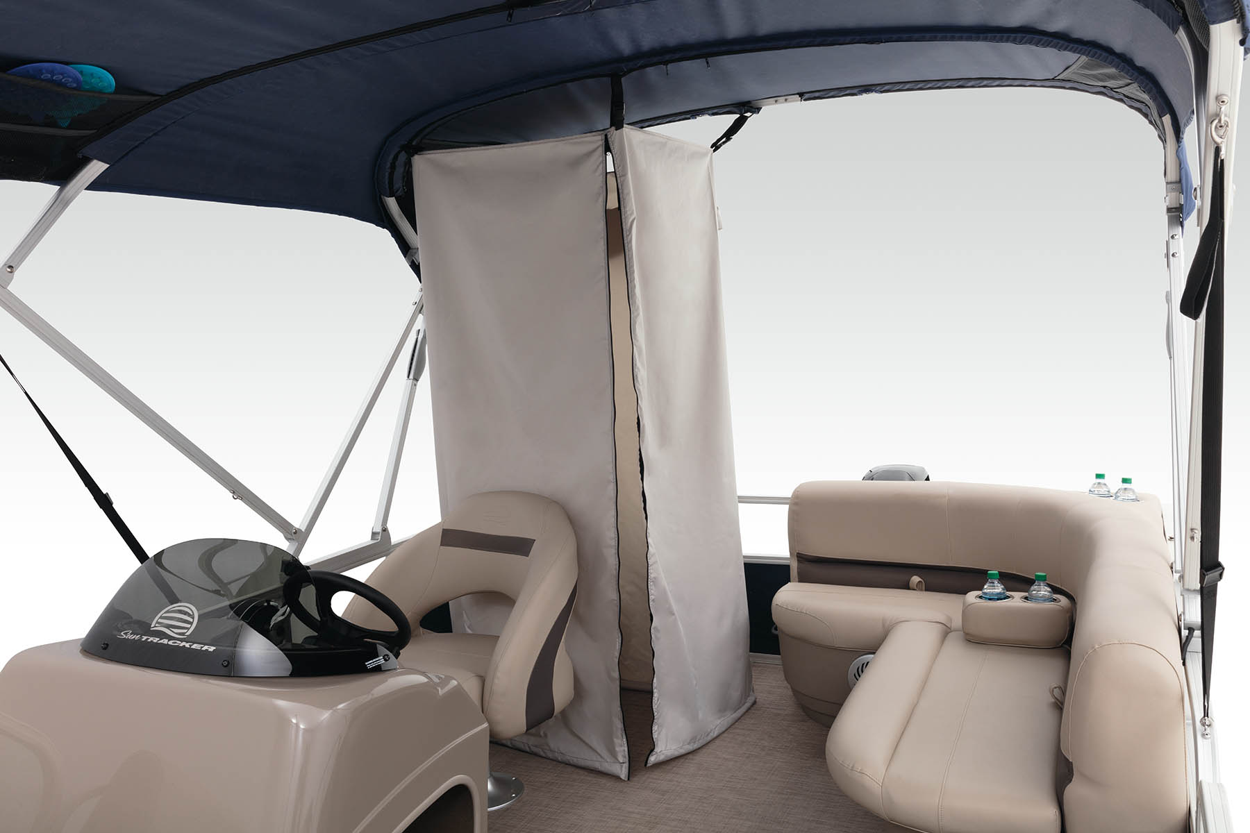 PARTY BARGE 18 DLX SUN TRACKER Recreational Pontoon Boat