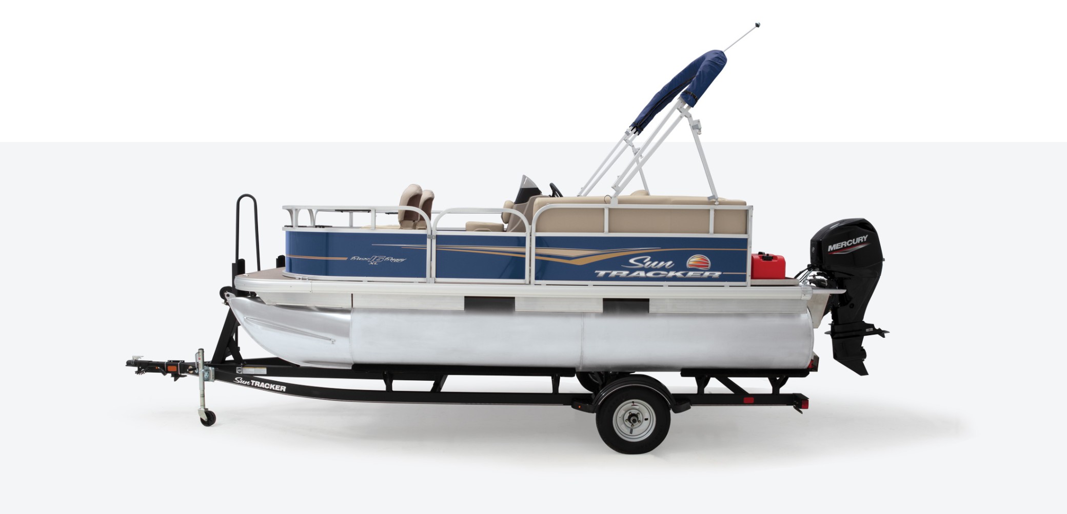 SUN TRACKER Pontoon Boats